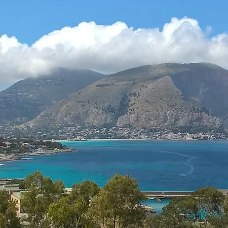 Holiday home Casa Annibale Addaura Mondello
